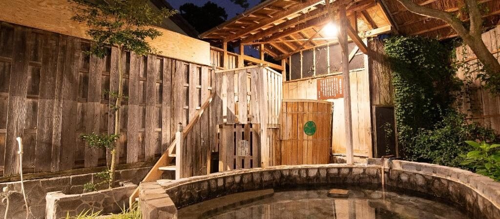 HOTEL SHIRAHAMAKAN for Couples and Families: What to Know Before Staying
