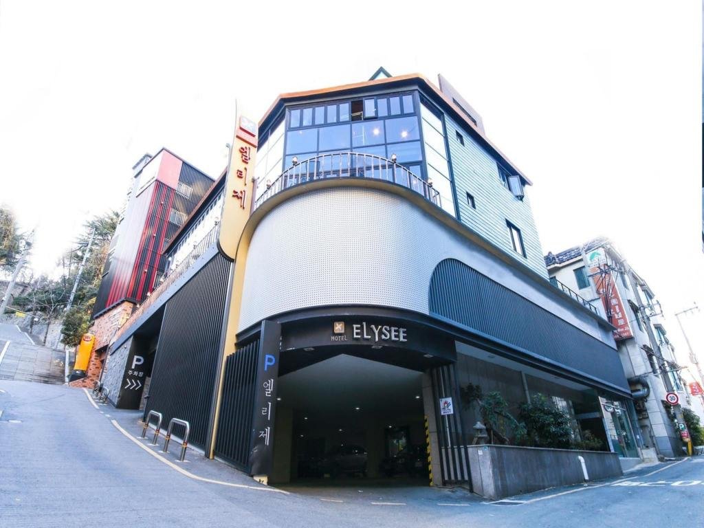 Elysee Hotel Busan hotel in Busan South Korea rooms location facilities