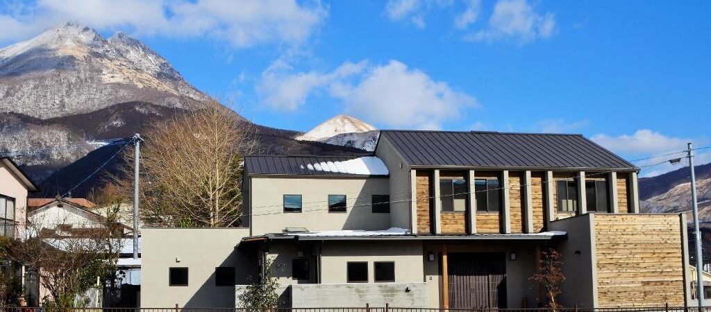Yufuin Tsurunoyu Hotel Review 2026: Comfort and Convenience in Yufu
