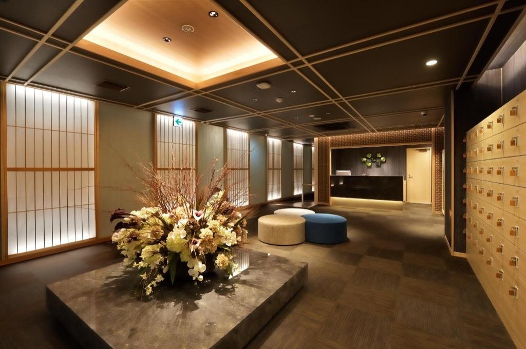 Cabin & Capsule Hotel J-SHIP Osaka Namba: A Perfect Stay for Couples and Families in 2023