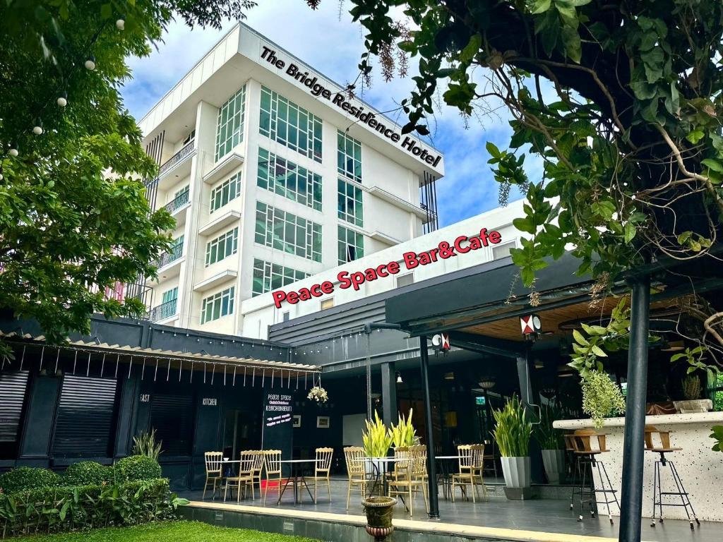 Should You Stay at The Bridge Residence Hotel? Traveler Fit and Nearby Areas
