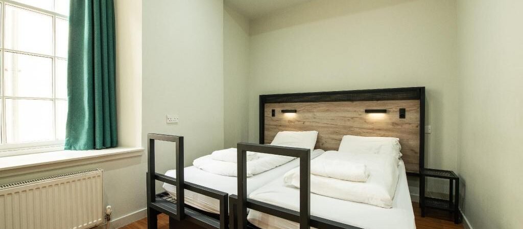 Is a&o Edinburgh City Worth Booking in Edinburgh? A Practical Stay Check