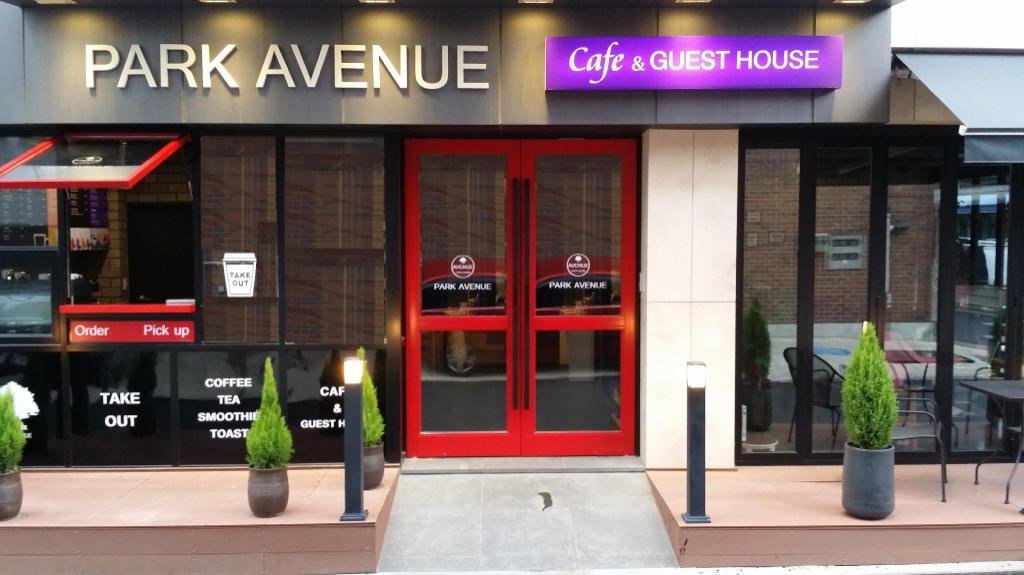Park Avenue Guesthouse vs Other Seoul Hotels: Who Should Choose It?